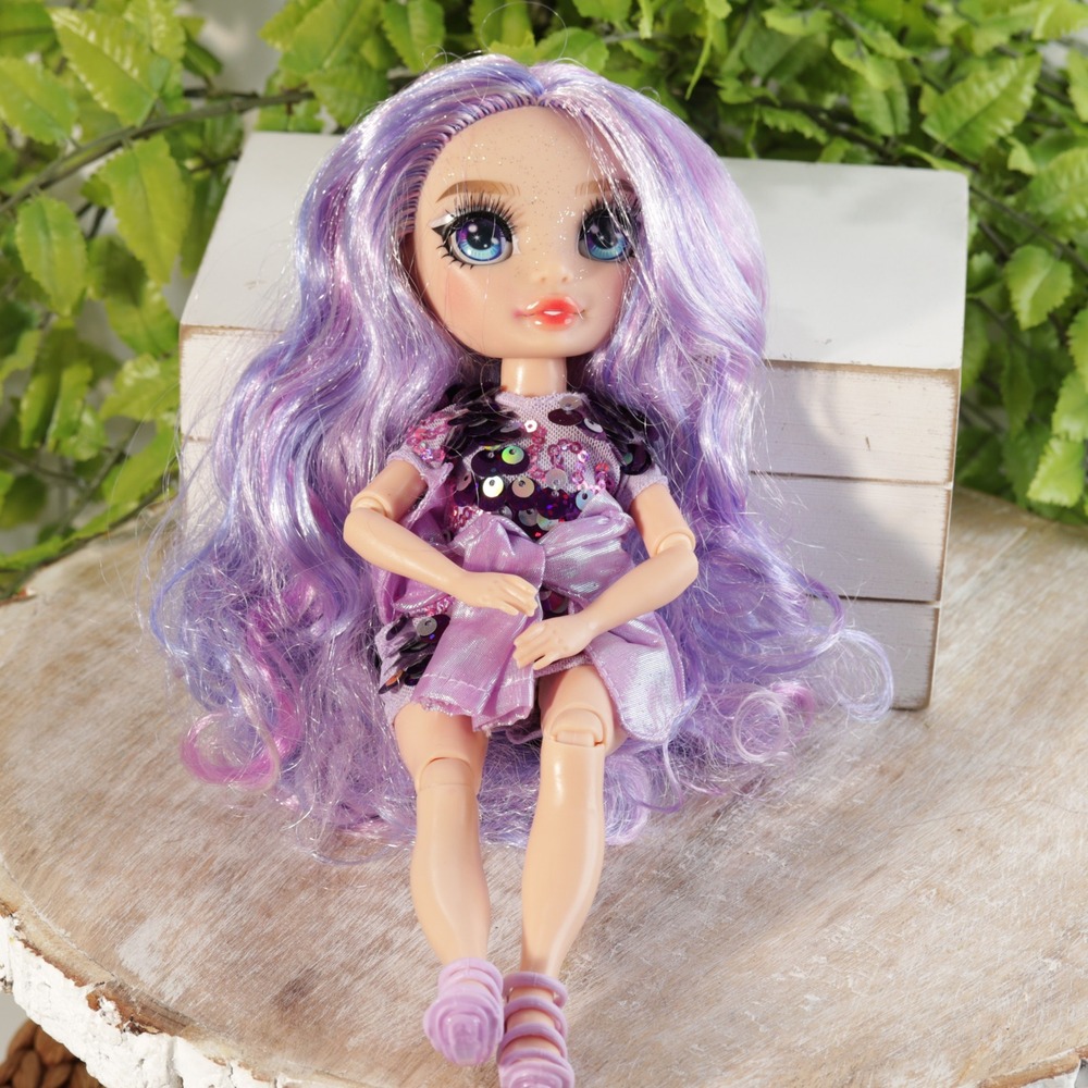 Rainbow High Violet Willow Fashion Doll Purple Hair Sequin Outfit Series 1